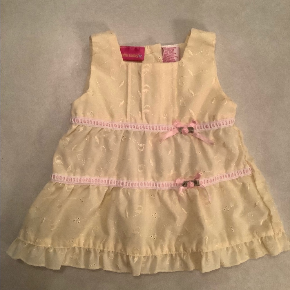 🤑Little Lindsey sundress. Size 0-6M